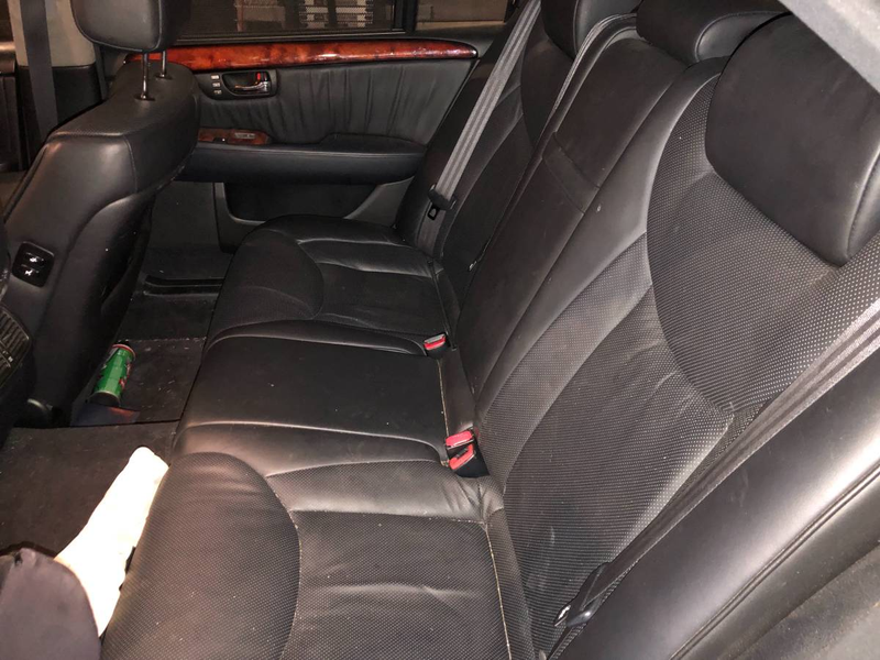 Illustration for article titled At $11,000, Is This 2005 Lexus LS430 'Ultra Luxury' An Ultra Good Deal?
